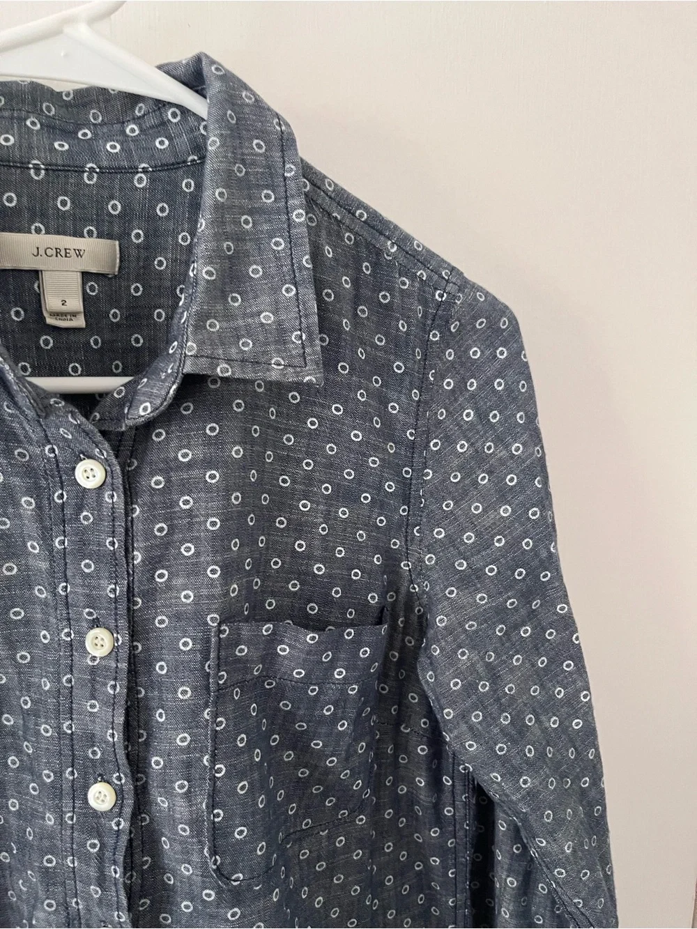 J. Crew Women’s Circle Print Lightweight Chambray Popover Blouse Size 2